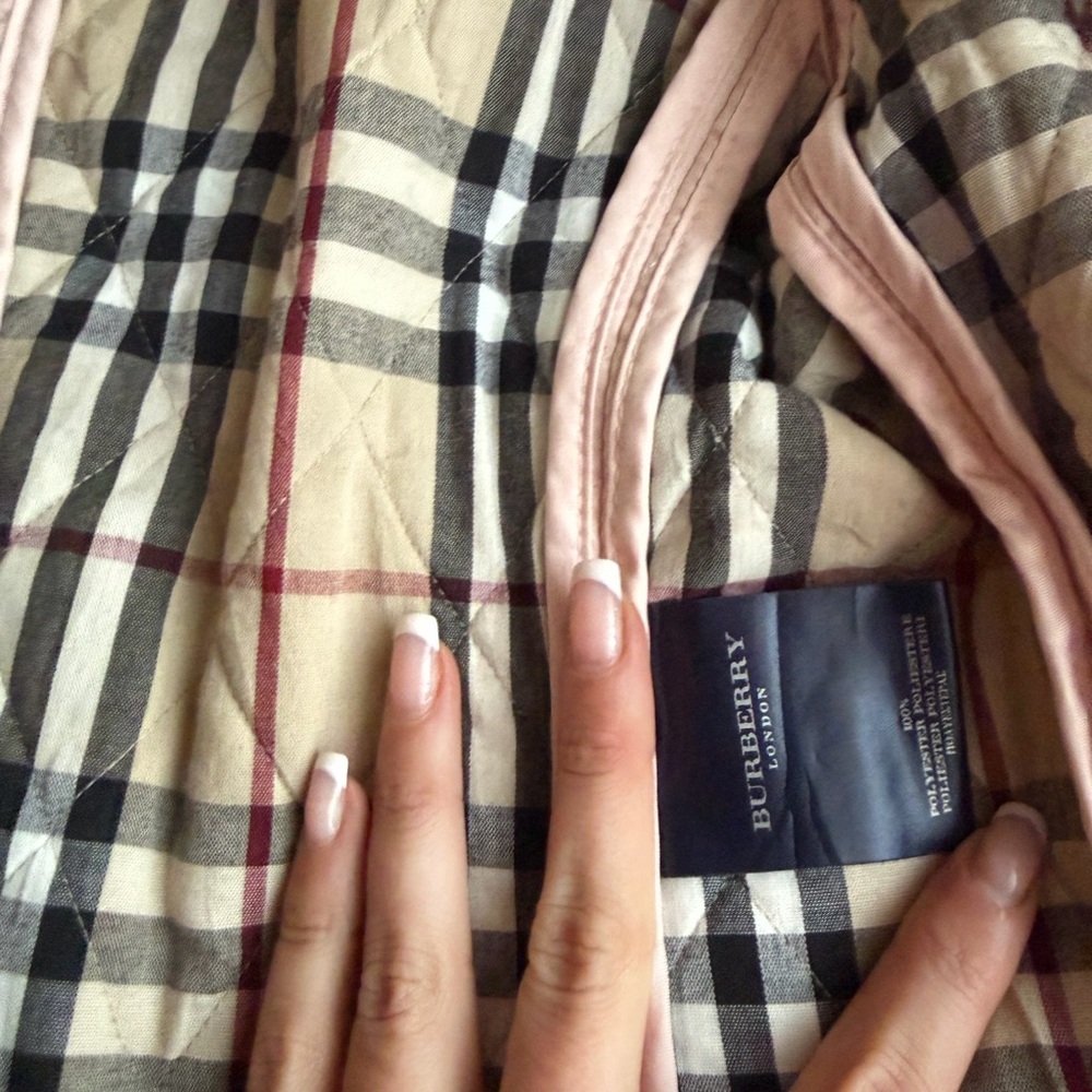 Authentic Burberry quilted jacket - Picture 7 of 8